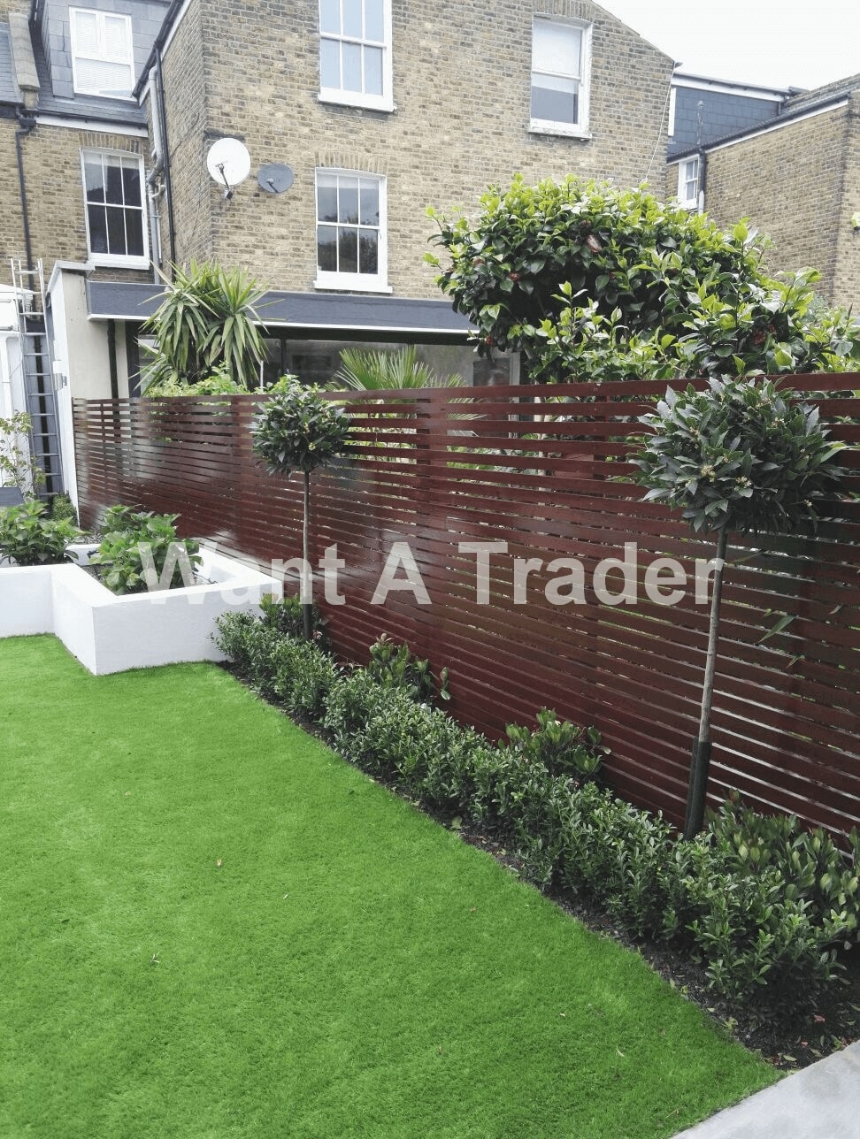 Horizontal Garden Fencing Company Welling DA16